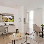 The Jubilee By Supercity Aparthotels